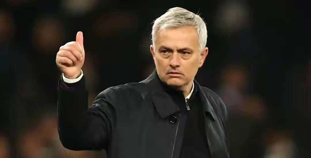 爱游戏官方入口英超赛程吃紧，达拉斯独行侠赛前豪取连胜，球迷炸锅，阵容厚度经受考验的简单介绍