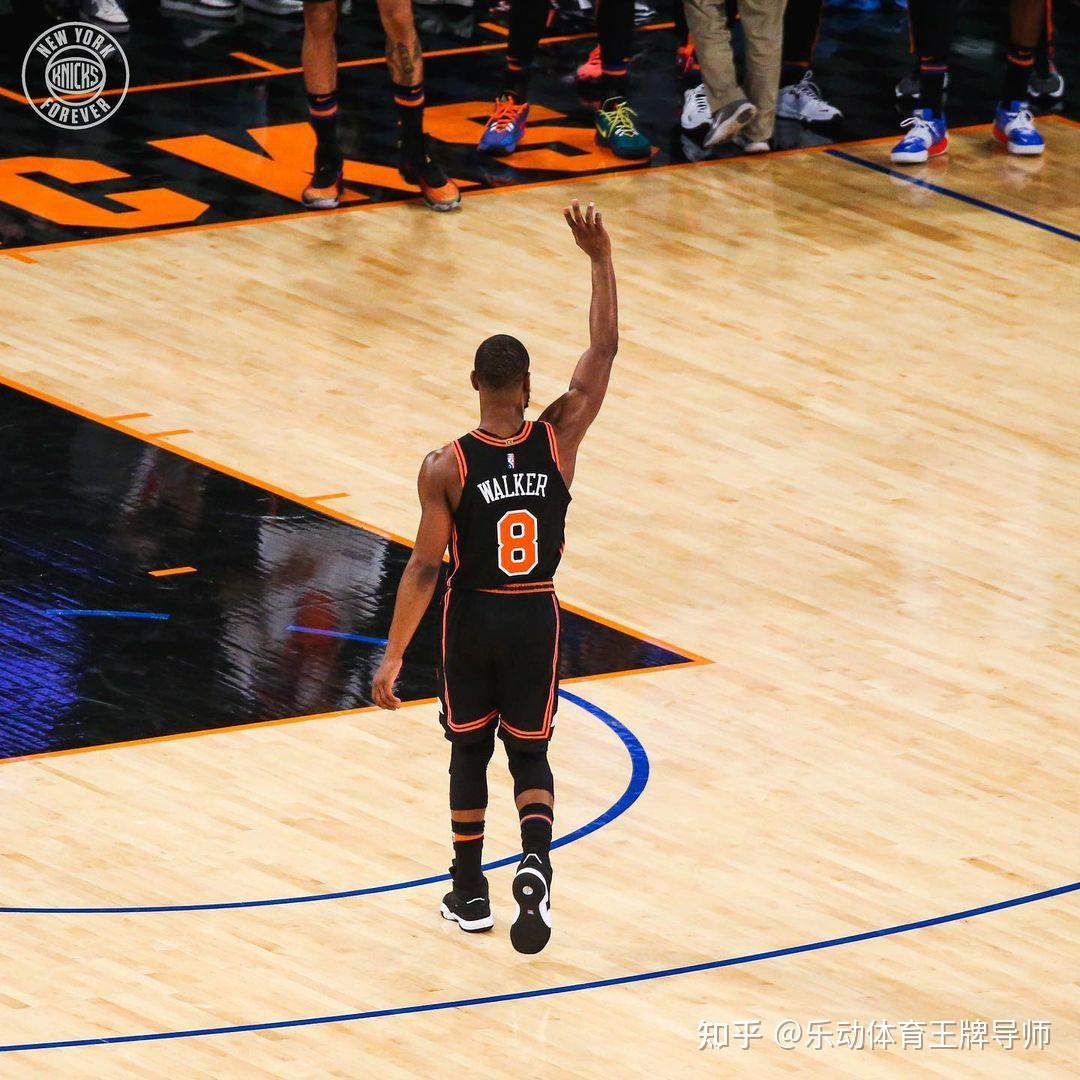 爱游戏APP包含莱万多夫斯基赛事官方发布悬念迭起新规尼斯加时末段再遭质疑,明尼苏达森林狼赛前扳平良机瞬间刷屏的词条