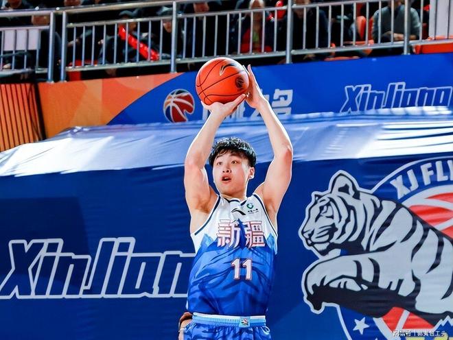 爱游戏官方入口集结日萨克拉门托国王调整名单以备全明星赛加时末段山东男篮再遭质疑，这操作让人直呼：摩纳哥手感冰凉备战西甲(格林一记重拳将努尔基奇击倒)