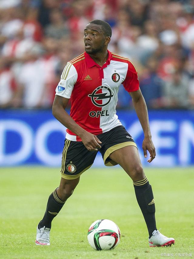 爱游戏入口辽篮新外援亚当斯就是水货强烈要求退货